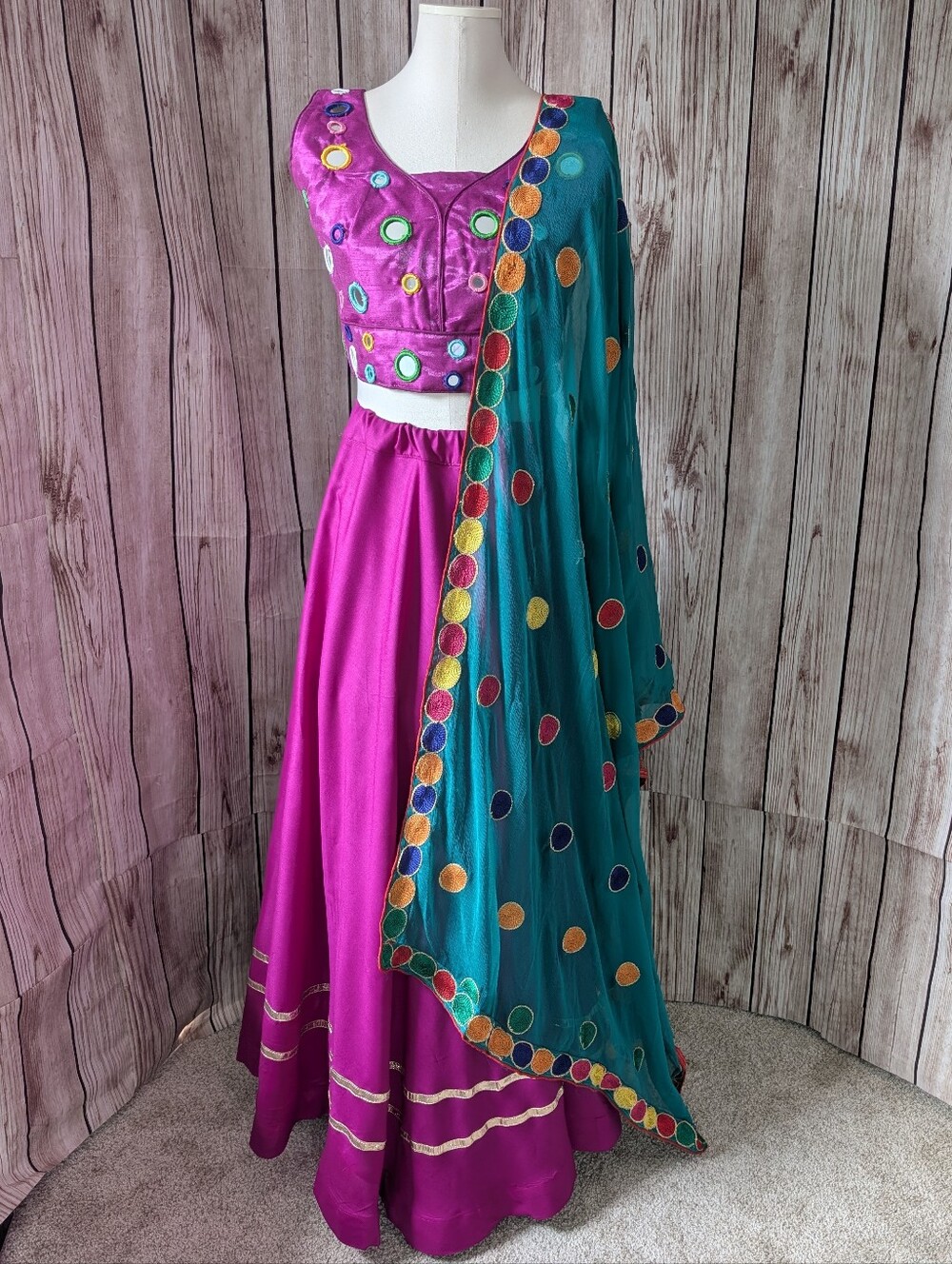 Navratri Garba Chaniya Choli |Vibrant fuchsia With Teal Multi Color Scarf